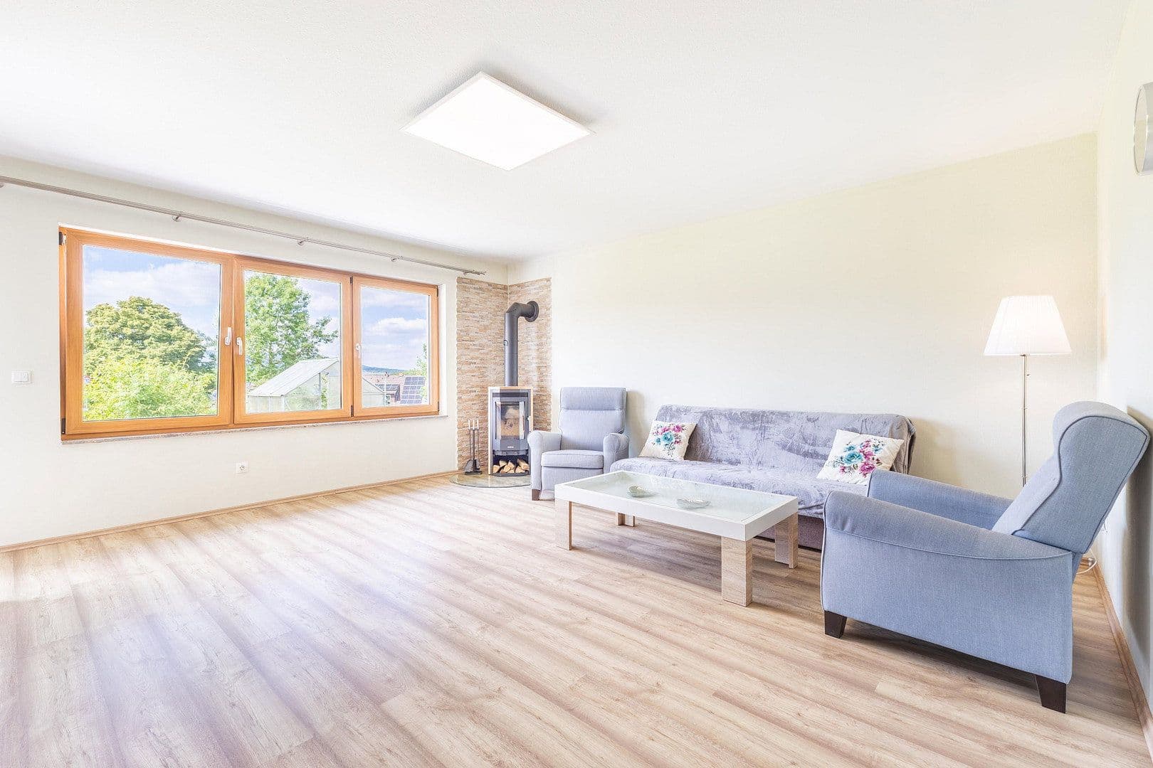 Predaj domu 168 m², pozemok 723 m², Baunatal, Hesensko Predaj domu 168 m², pozemok 723 m², Baunatal, Hesensko