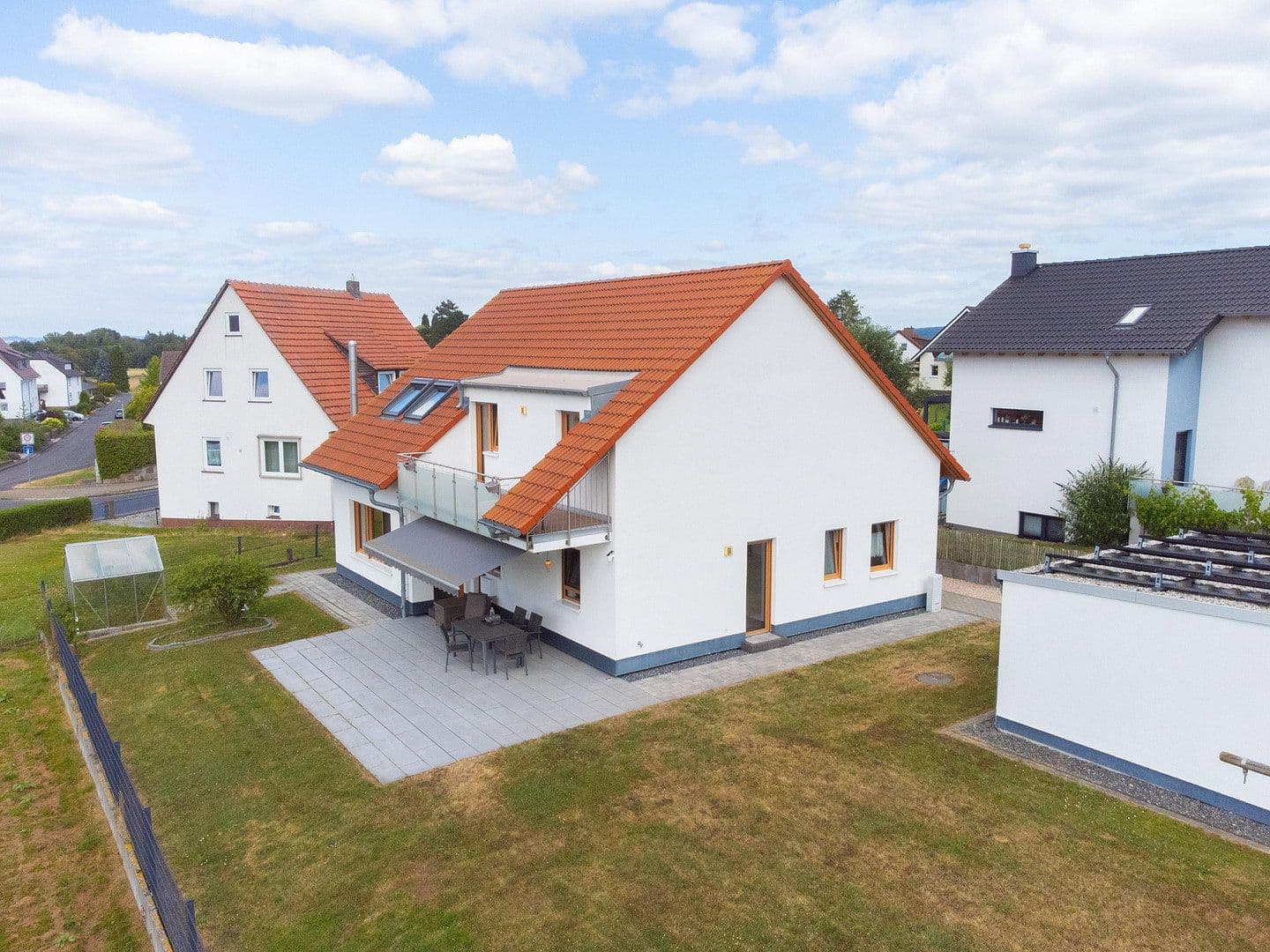 Predaj domu 168 m², pozemok 723 m², Baunatal, Hesensko Predaj domu 168 m², pozemok 723 m², Baunatal, Hesensko