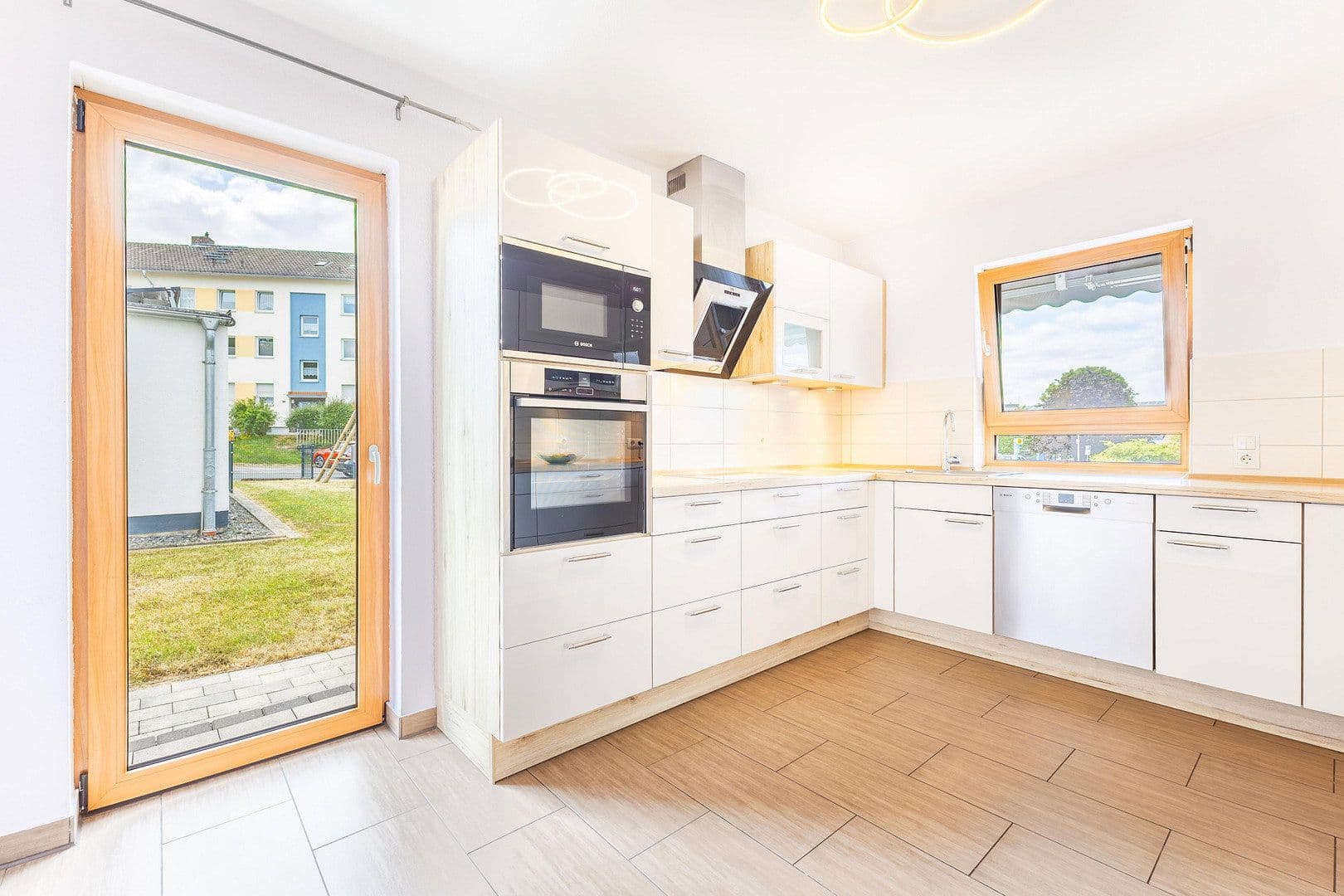 Predaj domu 168 m², pozemok 723 m², Baunatal, Hesensko Predaj domu 168 m², pozemok 723 m², Baunatal, Hesensko