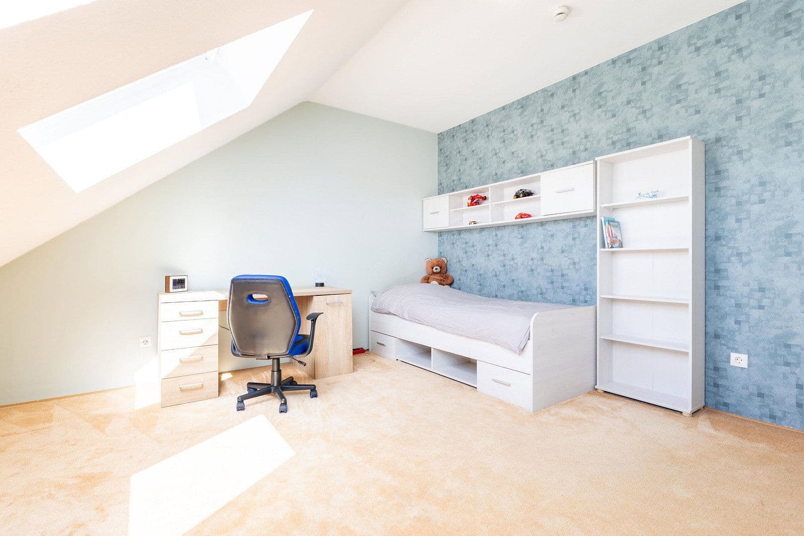 Predaj domu 168 m², pozemok 723 m², Baunatal, Hesensko Predaj domu 168 m², pozemok 723 m², Baunatal, Hesensko