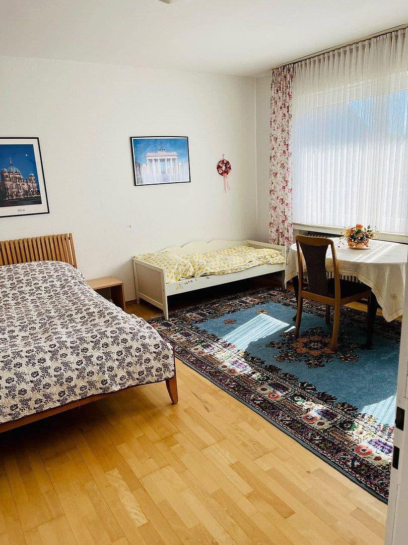 Predaj domu 241 m², pozemok 560 m², Köln, Severné Porýnie - Westfálsko Predaj domu 241 m², pozemok 560 m², Köln, Severné Porýnie - Westfálsko