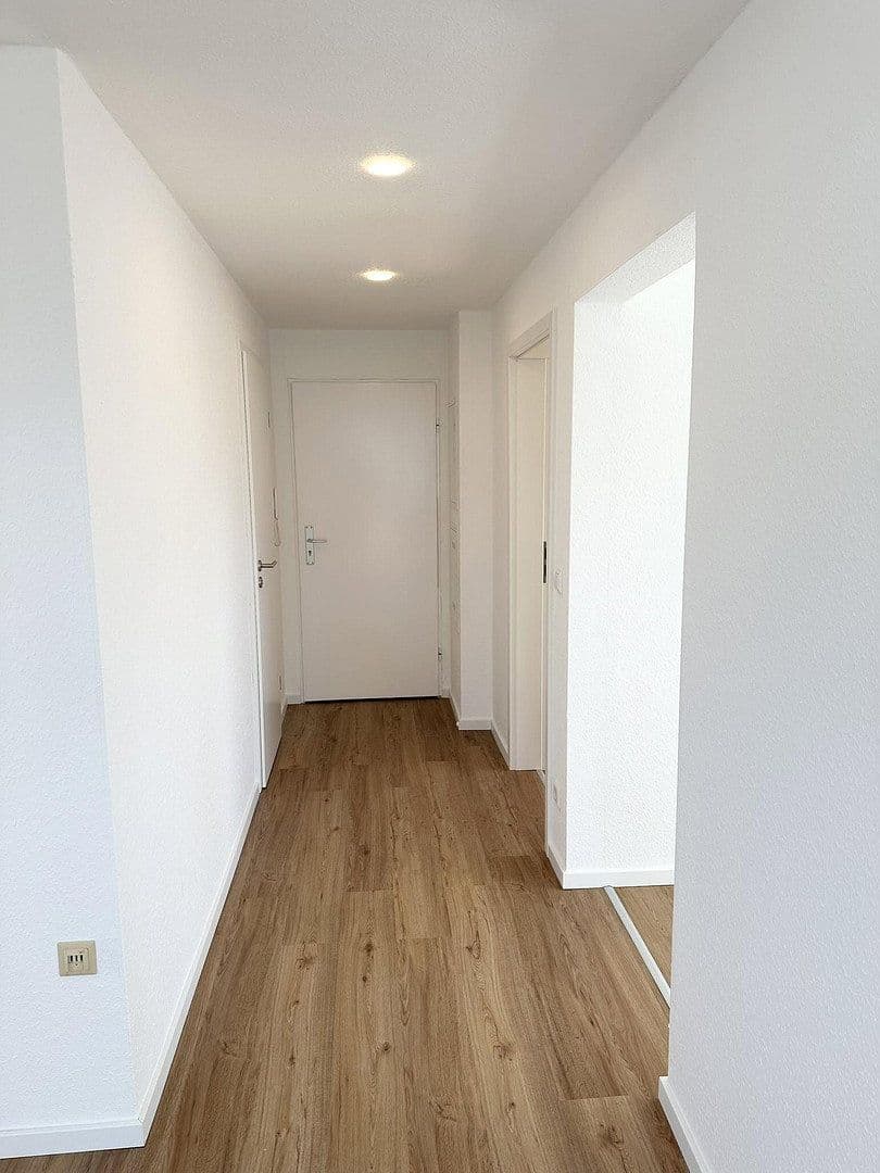 Prenájom bytu 2-izbový 60 m², Korntal-Münchingen, Bádensko-Wurttembersko Prenájom bytu 2-izbový 60 m², Korntal-Münchingen, Bádensko-Wurttembersko