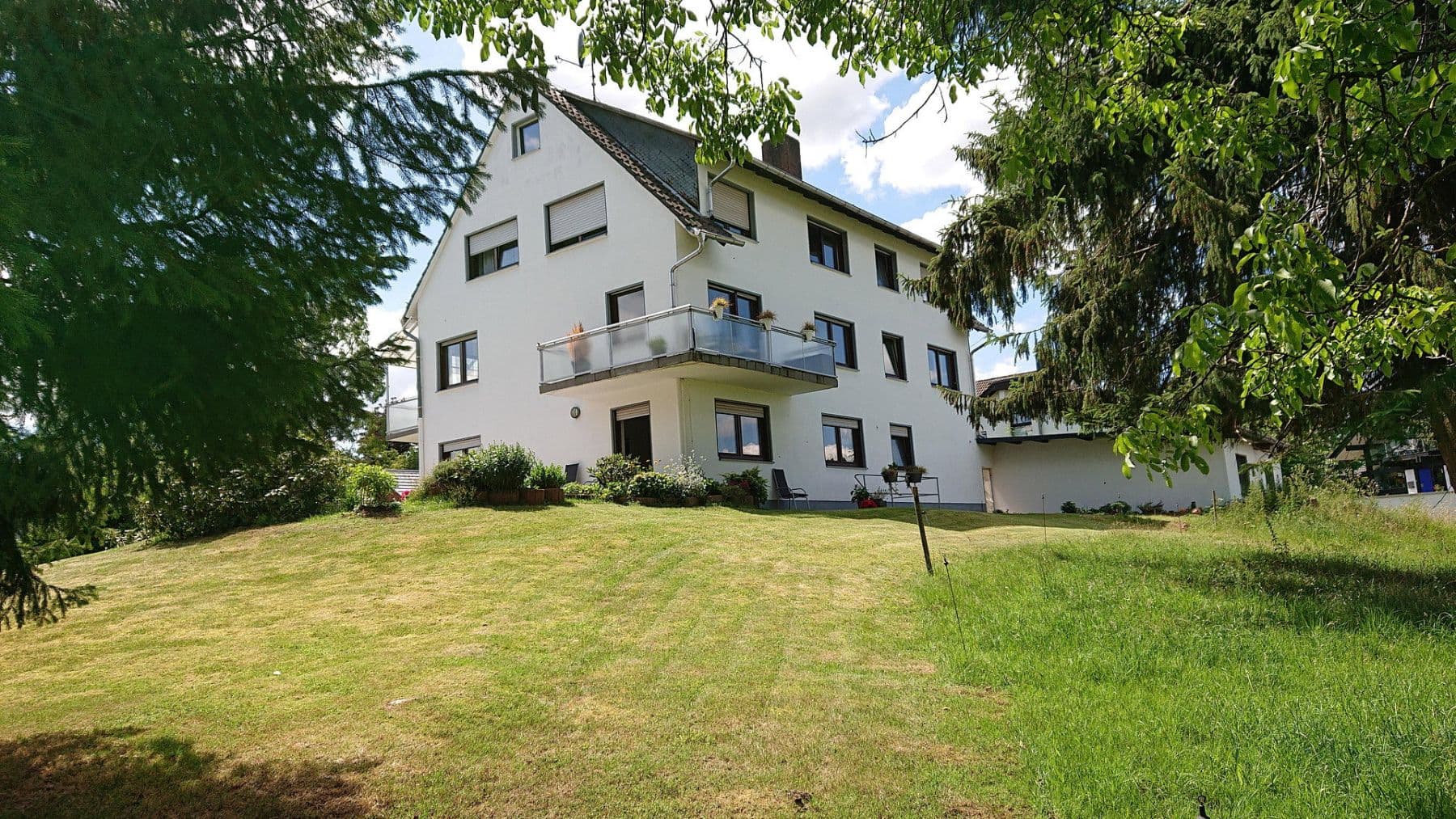 Prenájom bytu 4-izbový 105 m², Meisenweg 4, Neunkirchen-Seelscheid, Severné Porýnie - Westfálsko Prenájom bytu 4-izbový 105 m², Meisenweg 4, Neunkirchen-Seelscheid, Severné Porýnie - Westfálsko