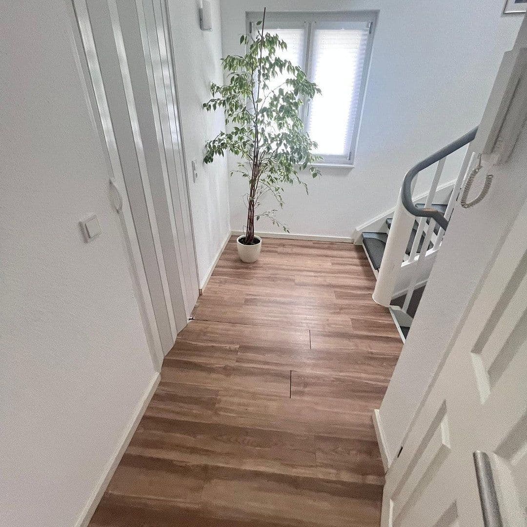 Predaj domu 133 m², pozemok 98 m², Kirchstraße 8, Lohmar, Severné Porýnie - Westfálsko Predaj domu 133 m², pozemok 98 m², Kirchstraße 8, Lohmar, Severné Porýnie - Westfálsko