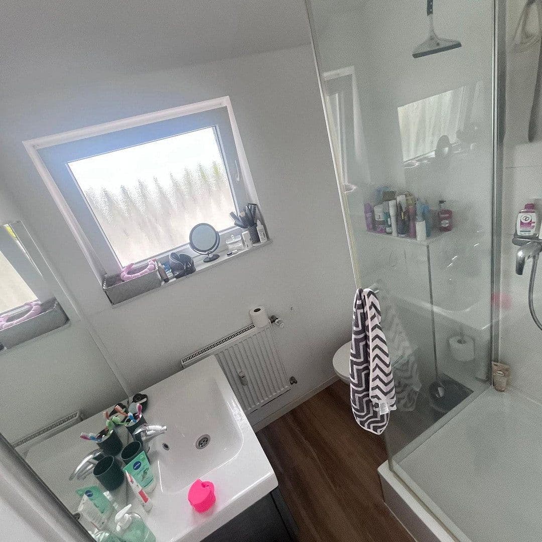 Predaj domu 133 m², pozemok 98 m², Kirchstraße 8, Lohmar, Severné Porýnie - Westfálsko Predaj domu 133 m², pozemok 98 m², Kirchstraße 8, Lohmar, Severné Porýnie - Westfálsko
