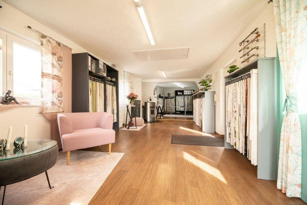 Predaj domu 290 m², pozemok 930 m², Tiefenbach, Bavorsko Predaj domu 290 m², pozemok 930 m², Tiefenbach, Bavorsko