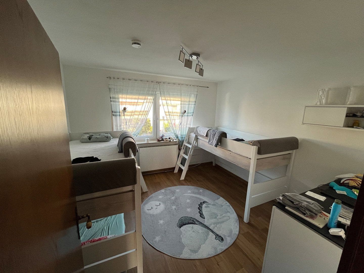 Prenájom domu 170 m², pozemok 270 m², Neu-Ulm, Bavorsko Prenájom domu 170 m², pozemok 270 m², Neu-Ulm, Bavorsko
