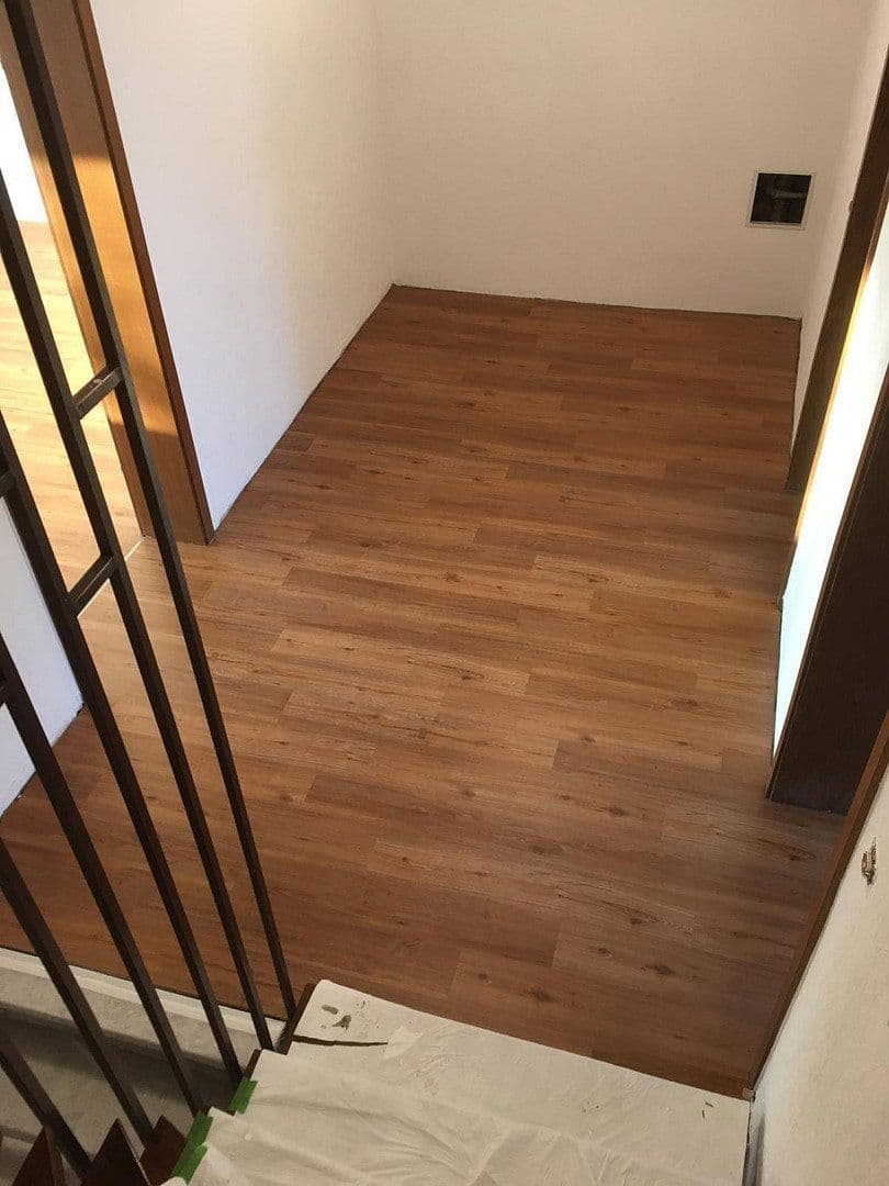 Prenájom domu 170 m², pozemok 270 m², Neu-Ulm, Bavorsko Prenájom domu 170 m², pozemok 270 m², Neu-Ulm, Bavorsko