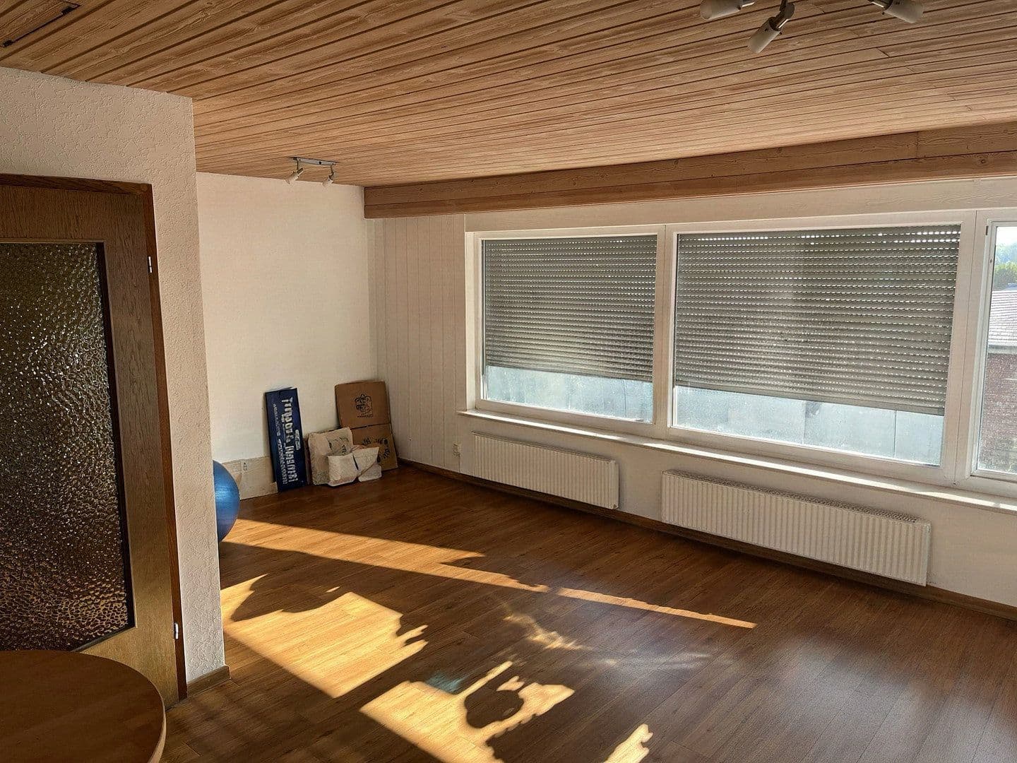 Prenájom domu 170 m², pozemok 270 m², Neu-Ulm, Bavorsko Prenájom domu 170 m², pozemok 270 m², Neu-Ulm, Bavorsko