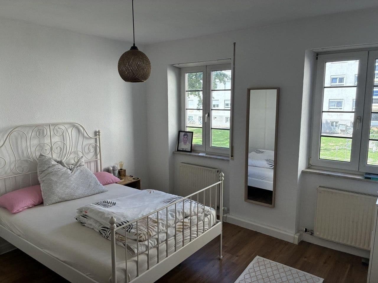 Prenájom bytu 2-izbový 65 m², Rümelinstraße, Stuttgart, Bádensko-Wurttembersko Prenájom bytu 2-izbový 65 m², Rümelinstraße, Stuttgart, Bádensko-Wurttembersko