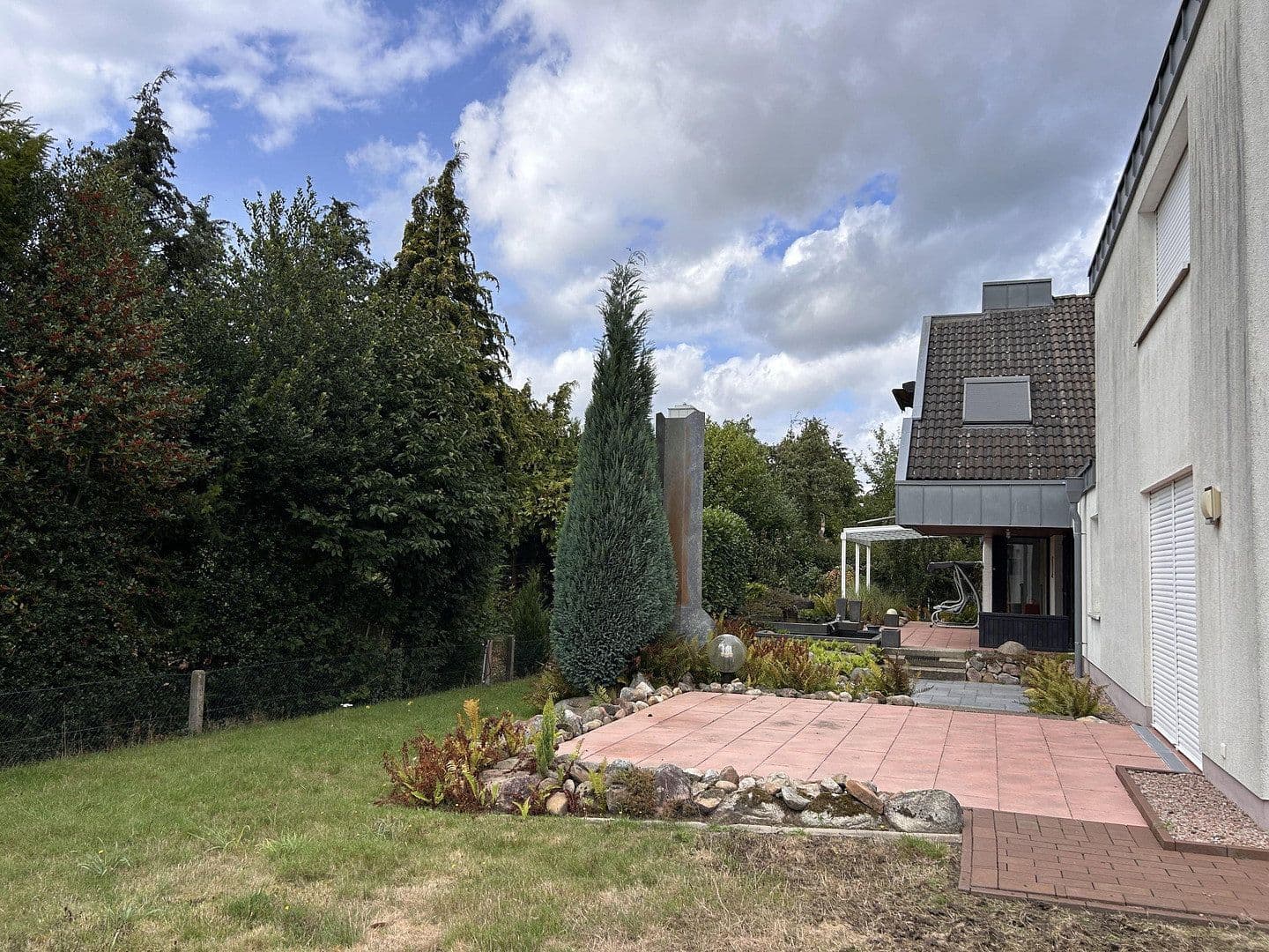 Predaj domu 215 m², pozemok 1.053 m², Haselünne, Dolné Sasko Predaj domu 215 m², pozemok 1.053 m², Haselünne, Dolné Sasko