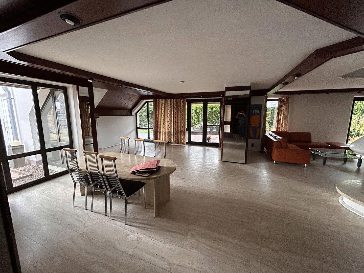 Predaj domu 215 m², pozemok 1.053 m², Haselünne, Dolné Sasko Predaj domu 215 m², pozemok 1.053 m², Haselünne, Dolné Sasko