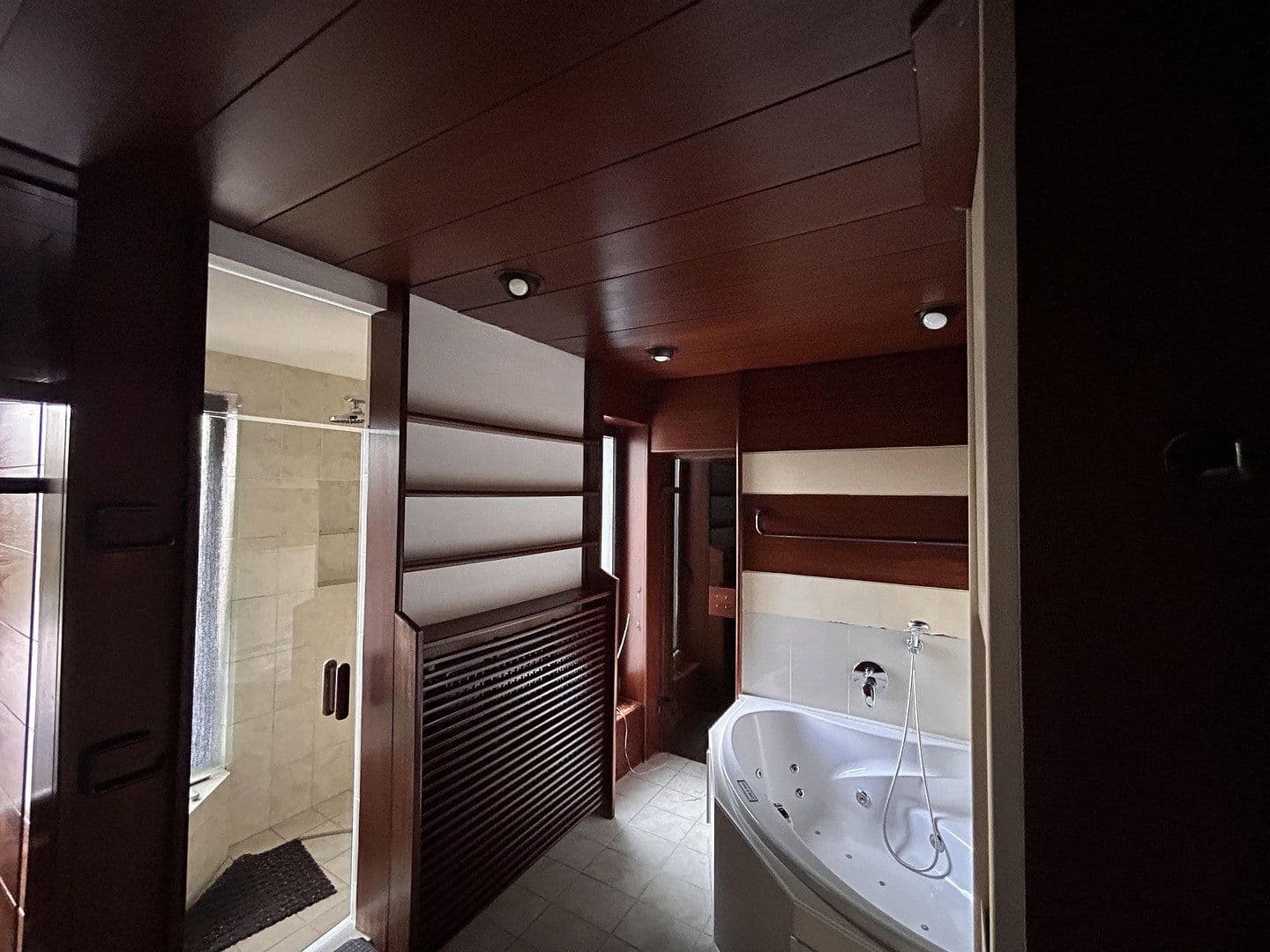 Predaj domu 215 m², pozemok 1.053 m², Haselünne, Dolné Sasko Predaj domu 215 m², pozemok 1.053 m², Haselünne, Dolné Sasko