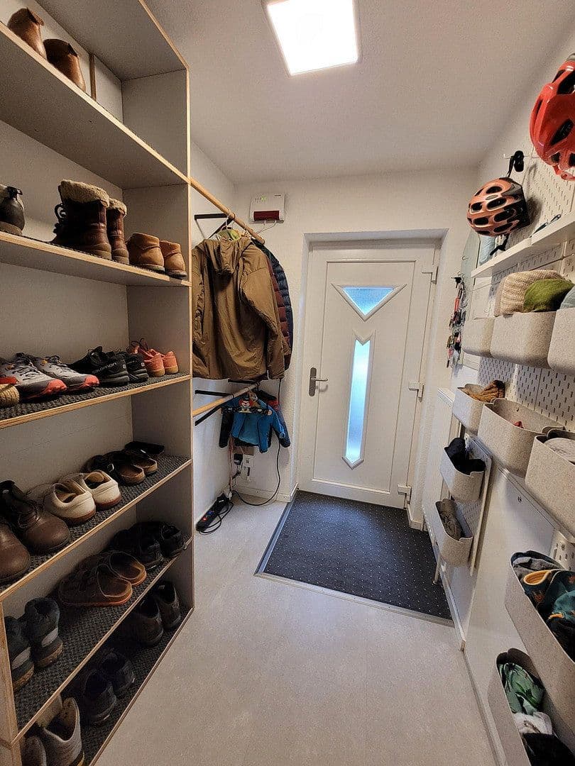 Predaj domu 116 m², pozemok 164 m², Kiel, Šlezvicko-Holštajnsko Predaj domu 116 m², pozemok 164 m², Kiel, Šlezvicko-Holštajnsko