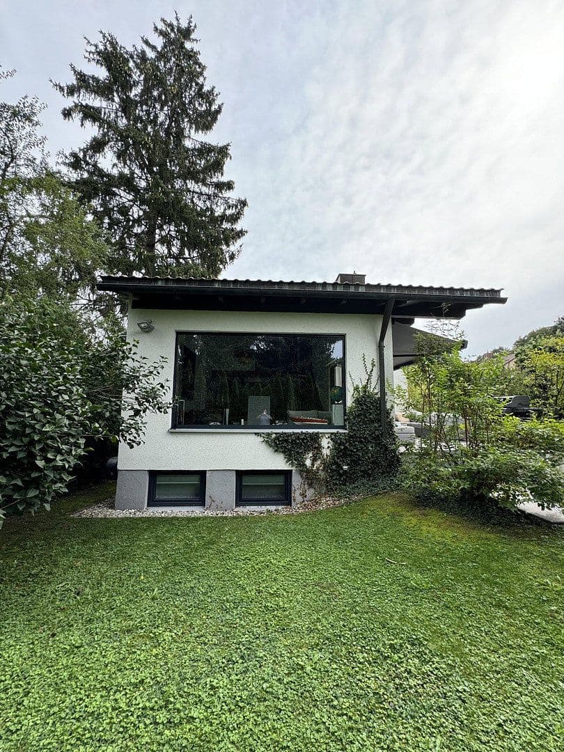 Predaj domu 190 m², pozemok 500 m², München, Bavorsko Predaj domu 190 m², pozemok 500 m², München, Bavorsko