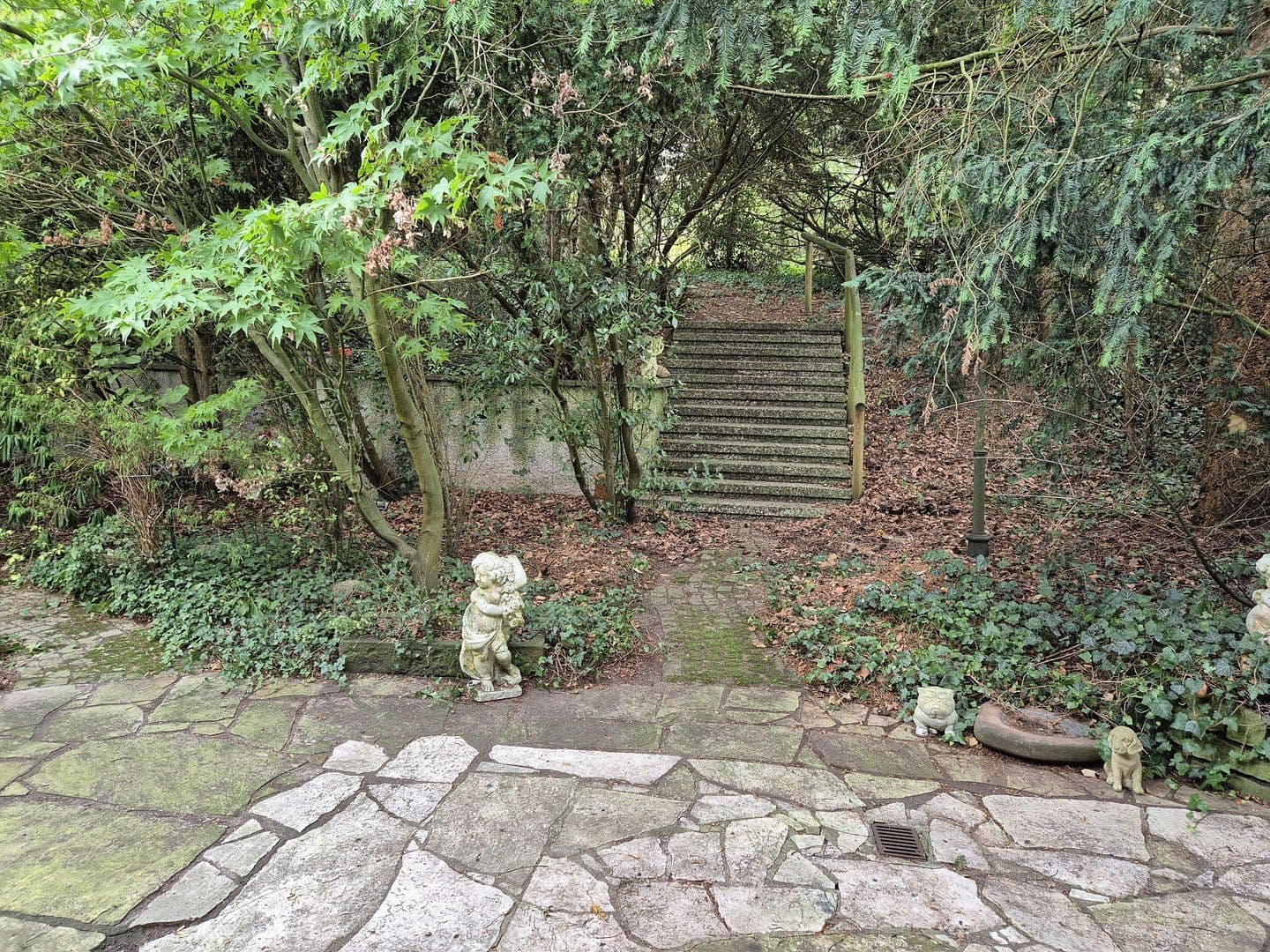 Predaj domu 225 m², pozemok 1.150 m², Bad Nenndorf, Dolné Sasko Predaj domu 225 m², pozemok 1.150 m², Bad Nenndorf, Dolné Sasko