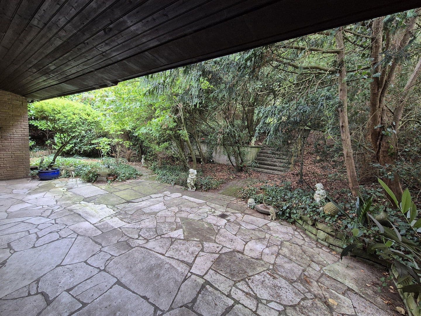 Predaj domu 225 m², pozemok 1.150 m², Bad Nenndorf, Dolné Sasko Predaj domu 225 m², pozemok 1.150 m², Bad Nenndorf, Dolné Sasko