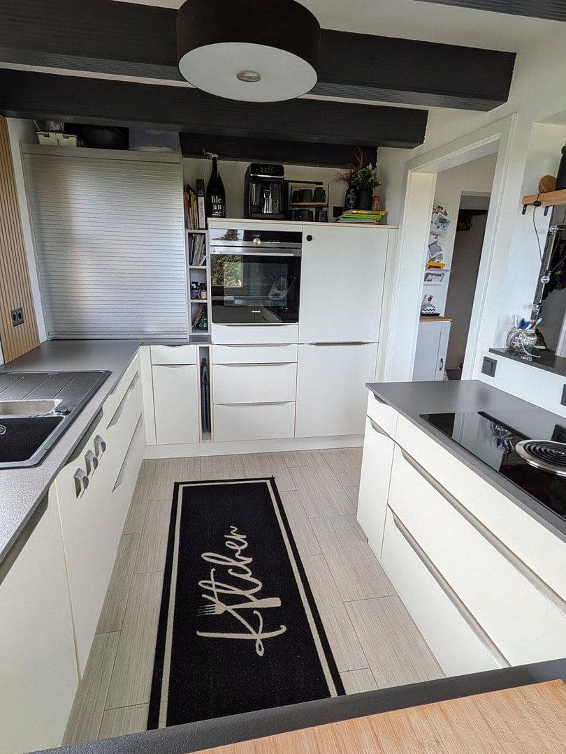 Predaj domu 142 m², pozemok 715 m², Zaberfeld, Bádensko-Wurttembersko Predaj domu 142 m², pozemok 715 m², Zaberfeld, Bádensko-Wurttembersko