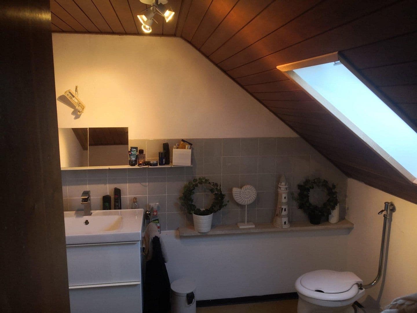Predaj domu 110 m², pozemok 143 m², Gröbenzell, Bavorsko Predaj domu 110 m², pozemok 143 m², Gröbenzell, Bavorsko