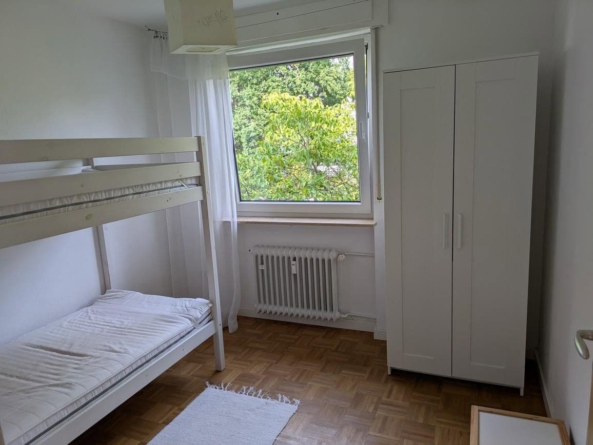 Prenájom bytu 4-izbový 90 m², Wiesbaden, Hesensko Prenájom bytu 4-izbový 90 m², Wiesbaden, Hesensko