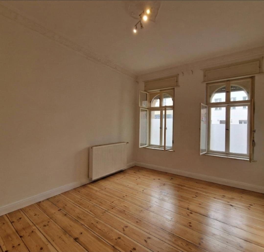 Predaj bytu 4-izbový 85 m², Wilhelmstadt Berlin Spandau, Berlín Predaj bytu 4-izbový 85 m², Wilhelmstadt Berlin Spandau, Berlín