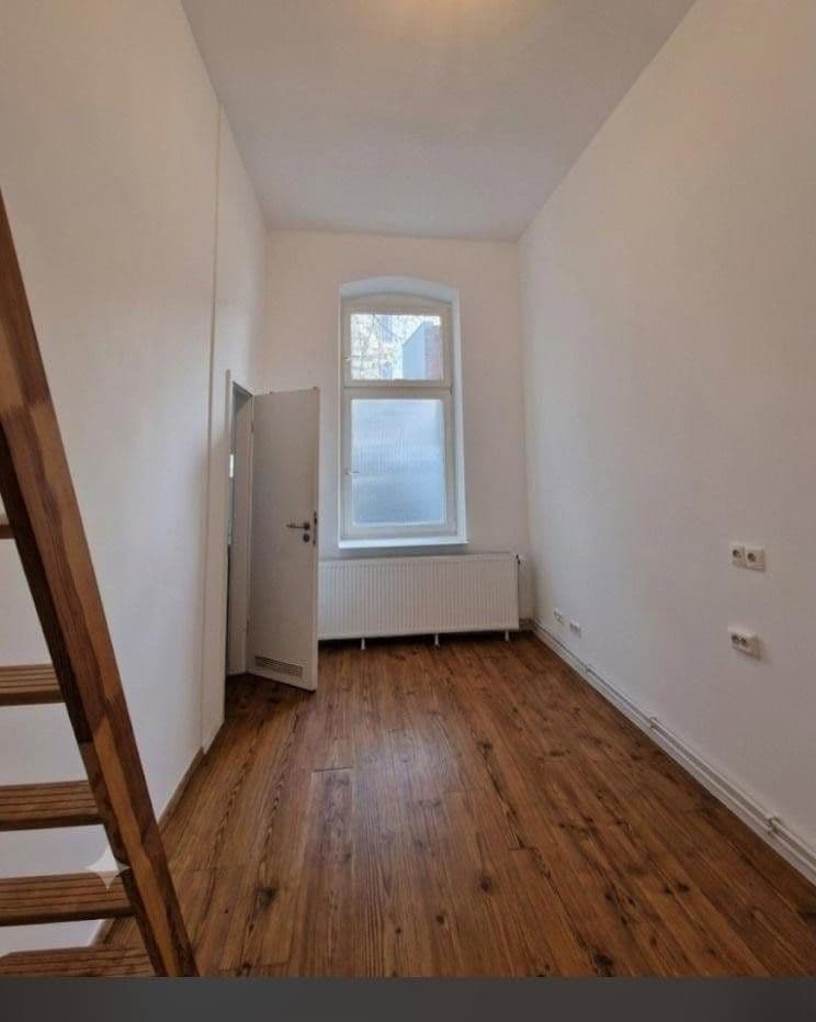 Predaj bytu 4-izbový 85 m², Wilhelmstadt Berlin Spandau, Berlín Predaj bytu 4-izbový 85 m², Wilhelmstadt Berlin Spandau, Berlín