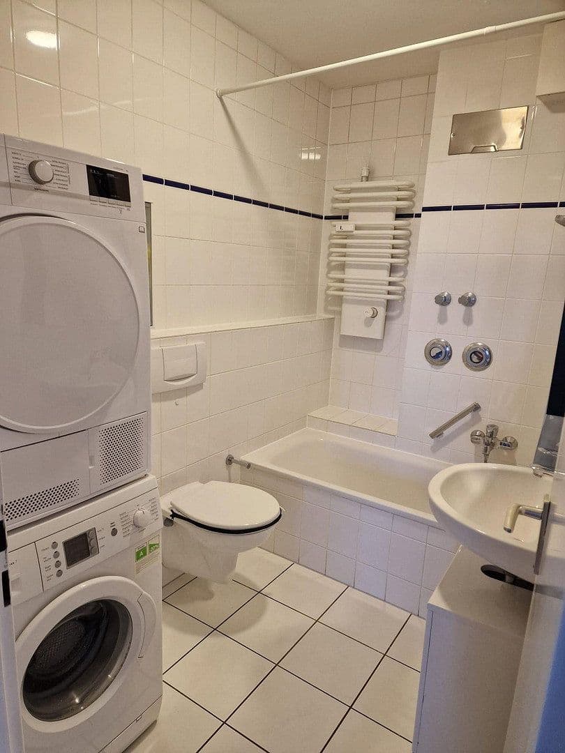 Predaj bytu 3-izbový 64 m², Steinbach (Taunus), Hesensko Predaj bytu 3-izbový 64 m², Steinbach (Taunus), Hesensko