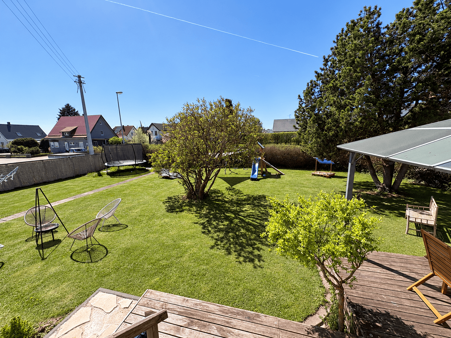 Predaj domu 127 m², pozemok 858 m², Neresheim, Bádensko-Wurttembersko Predaj domu 127 m², pozemok 858 m², Neresheim, Bádensko-Wurttembersko