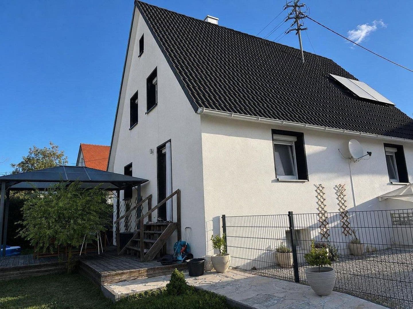 Predaj domu 127 m², pozemok 858 m², Neresheim, Bádensko-Wurttembersko Predaj domu 127 m², pozemok 858 m², Neresheim, Bádensko-Wurttembersko