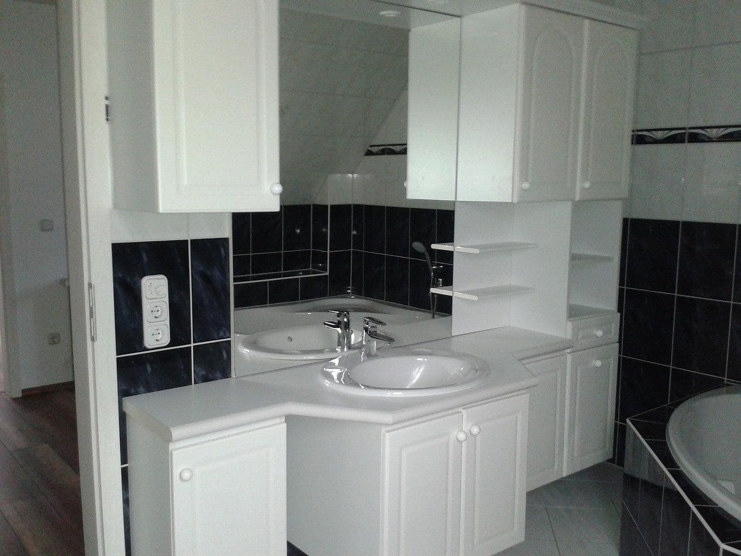 Prenájom domu 145 m², pozemok 500 m², Blankenfelde-Mahlow, Brandenbursko Prenájom domu 145 m², pozemok 500 m², Blankenfelde-Mahlow, Brandenbursko