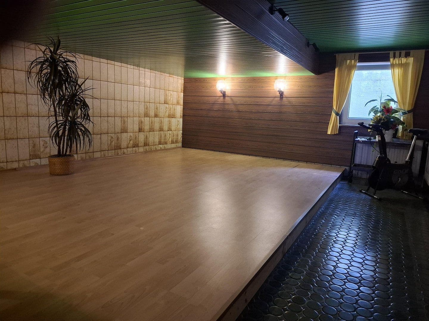 Predaj domu 140 m², pozemok 507 m², Nürnberg, Bavorsko Predaj domu 140 m², pozemok 507 m², Nürnberg, Bavorsko