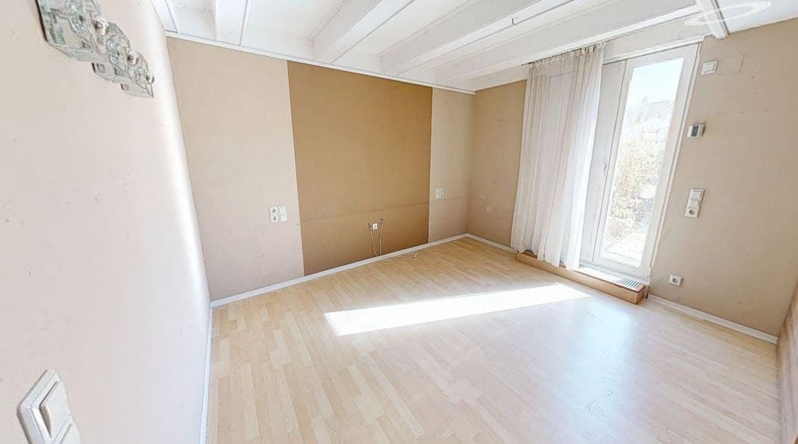 Predaj domu 189 m², pozemok 301 m², Merklingen, Bádensko-Wurttembersko Predaj domu 189 m², pozemok 301 m², Merklingen, Bádensko-Wurttembersko