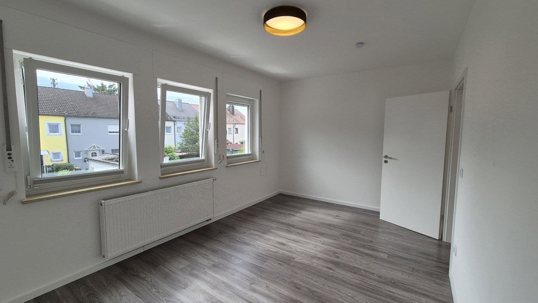 Predaj domu 110 m², pozemok 206 m², Augsburg, Bavorsko Predaj domu 110 m², pozemok 206 m², Augsburg, Bavorsko