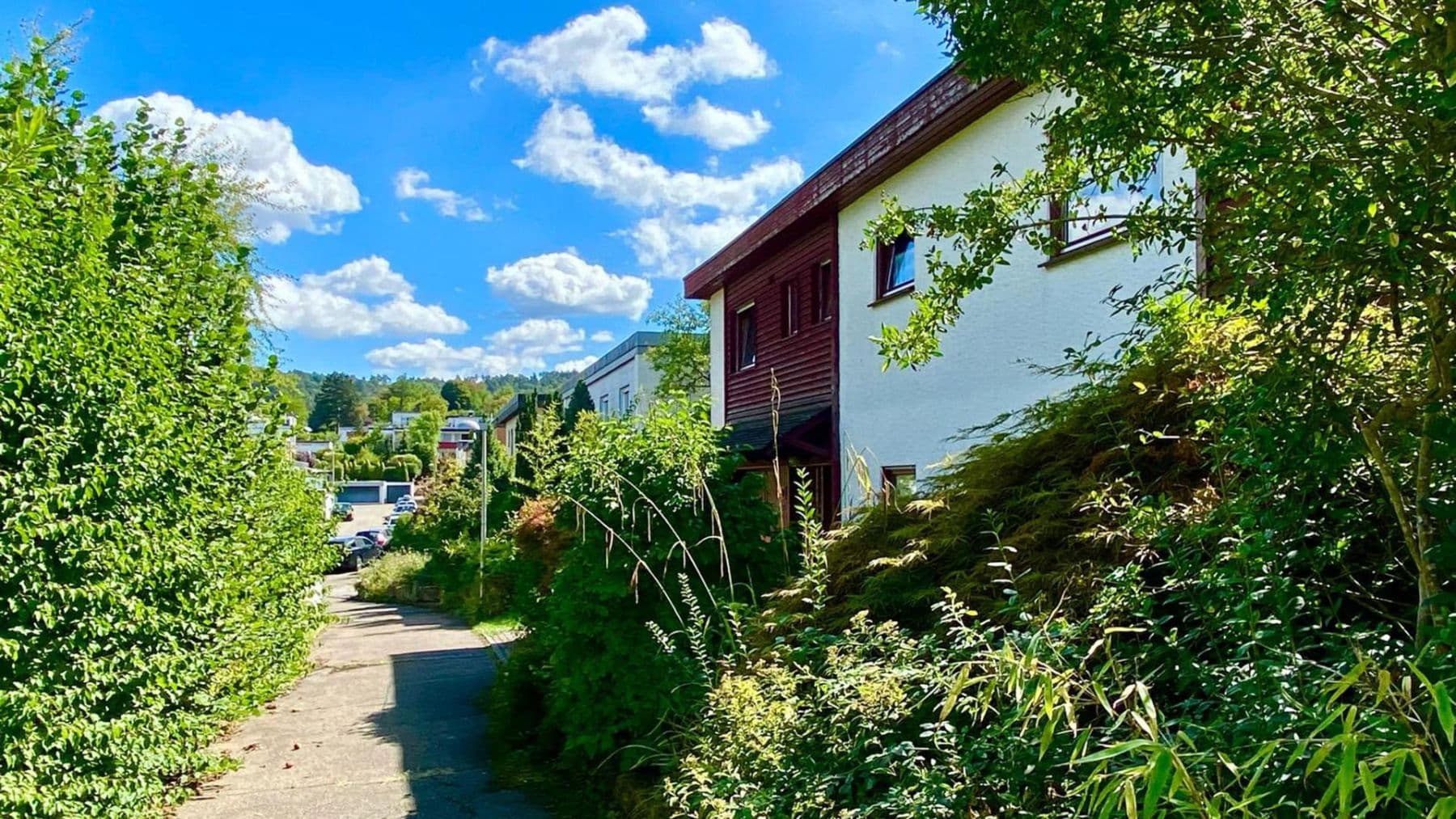 Predaj domu 196 m², pozemok 722 m², Pommernweg 10, Oberstenfeld, Bádensko-Wurttembersko Predaj domu 196 m², pozemok 722 m², Pommernweg 10, Oberstenfeld, Bádensko-Wurttembersko