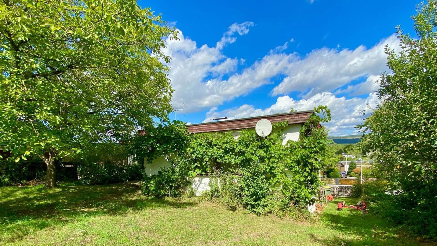 Predaj domu 196 m², pozemok 722 m², Pommernweg 10, Oberstenfeld, Bádensko-Wurttembersko Predaj domu 196 m², pozemok 722 m², Pommernweg 10, Oberstenfeld, Bádensko-Wurttembersko