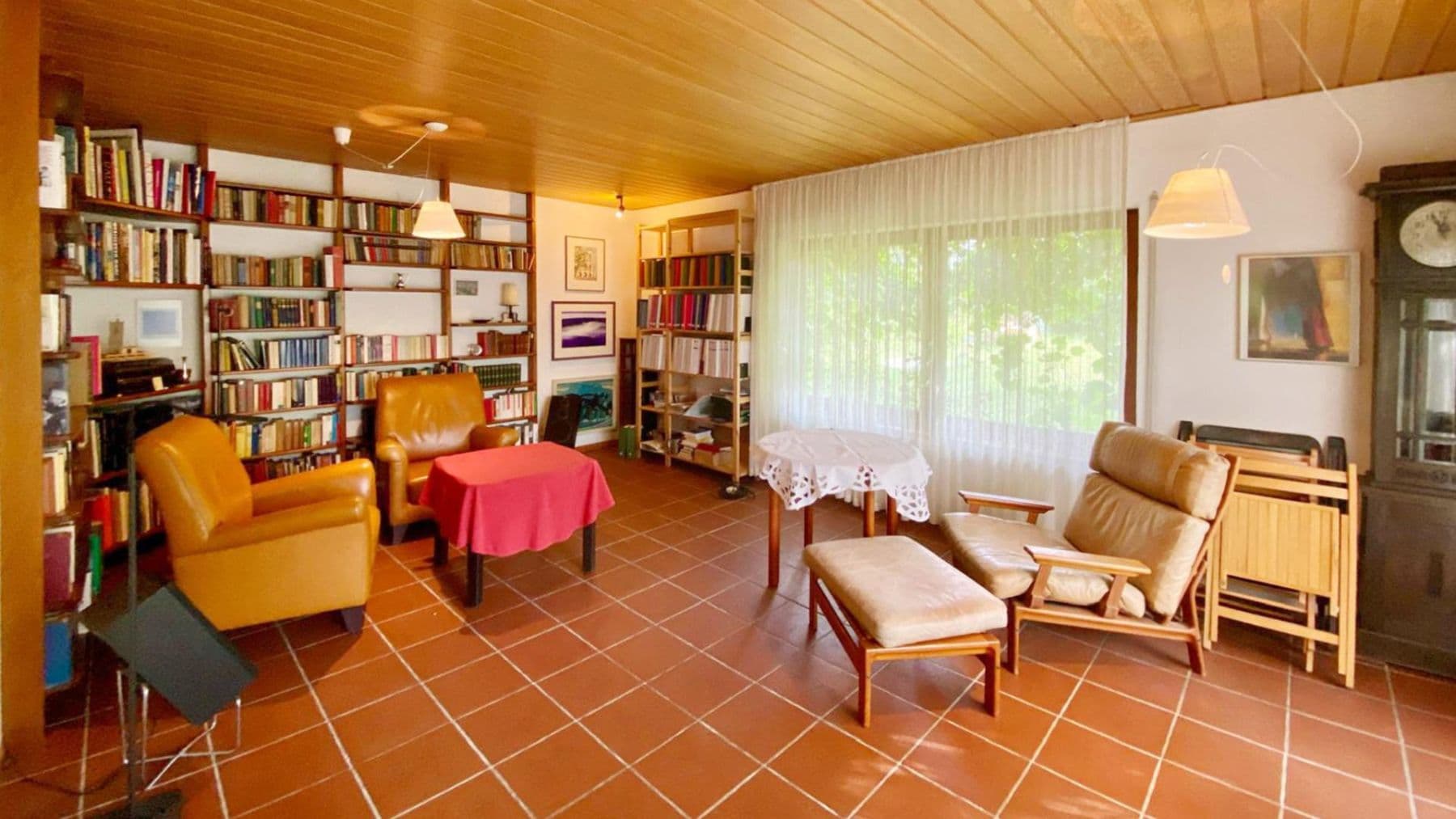 Predaj domu 196 m², pozemok 722 m², Pommernweg 10, Oberstenfeld, Bádensko-Wurttembersko Predaj domu 196 m², pozemok 722 m², Pommernweg 10, Oberstenfeld, Bádensko-Wurttembersko