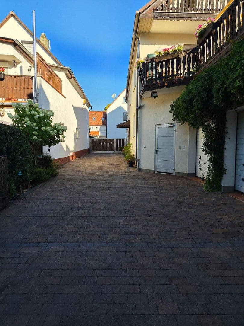 Predaj domu 90 m², pozemok 244 m², Bad Homburg vor der Höhe, Hesensko Predaj domu 90 m², pozemok 244 m², Bad Homburg vor der Höhe, Hesensko