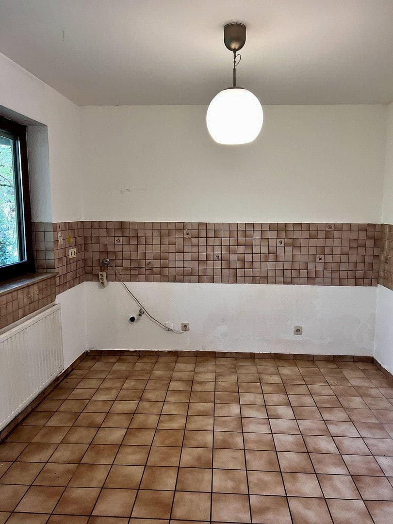 Prenájom domu 140 m², pozemok 345 m², Bad Schwalbach, Hesensko Prenájom domu 140 m², pozemok 345 m², Bad Schwalbach, Hesensko