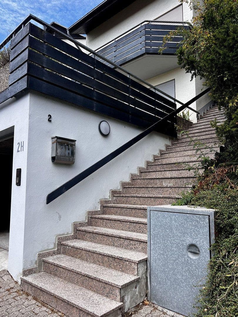 Prenájom domu 140 m², pozemok 345 m², Bad Schwalbach, Hesensko Prenájom domu 140 m², pozemok 345 m², Bad Schwalbach, Hesensko