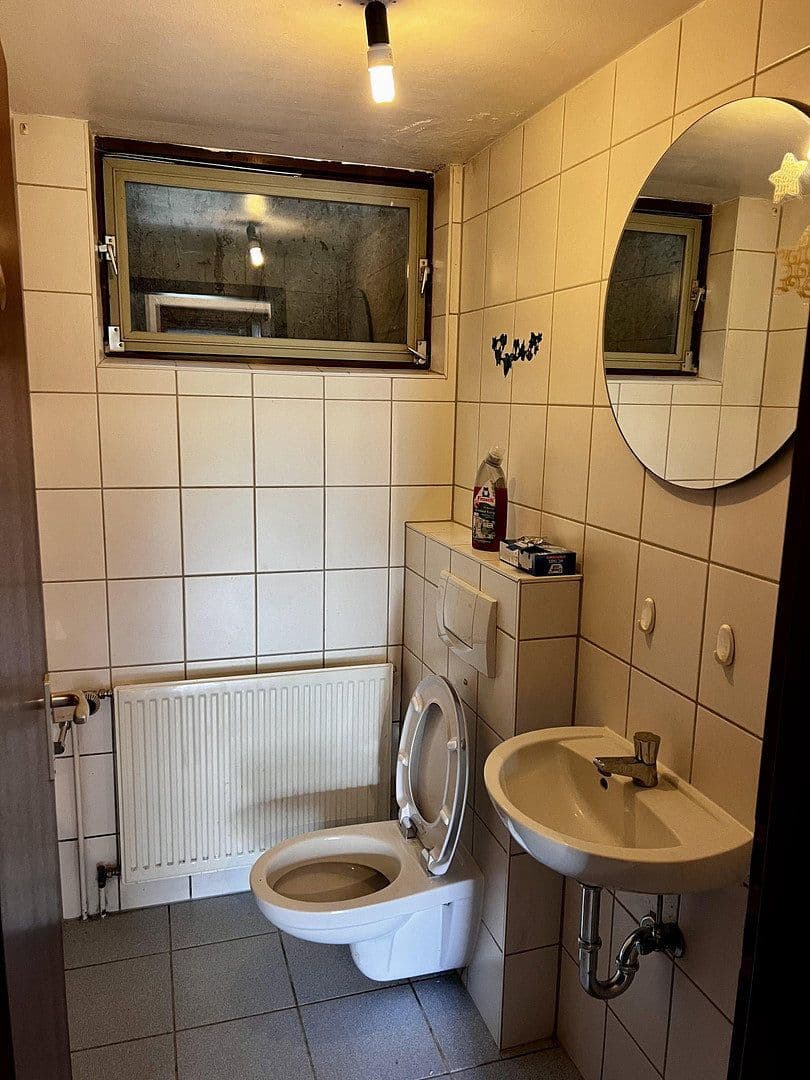 Prenájom domu 140 m², pozemok 345 m², Bad Schwalbach, Hesensko Prenájom domu 140 m², pozemok 345 m², Bad Schwalbach, Hesensko