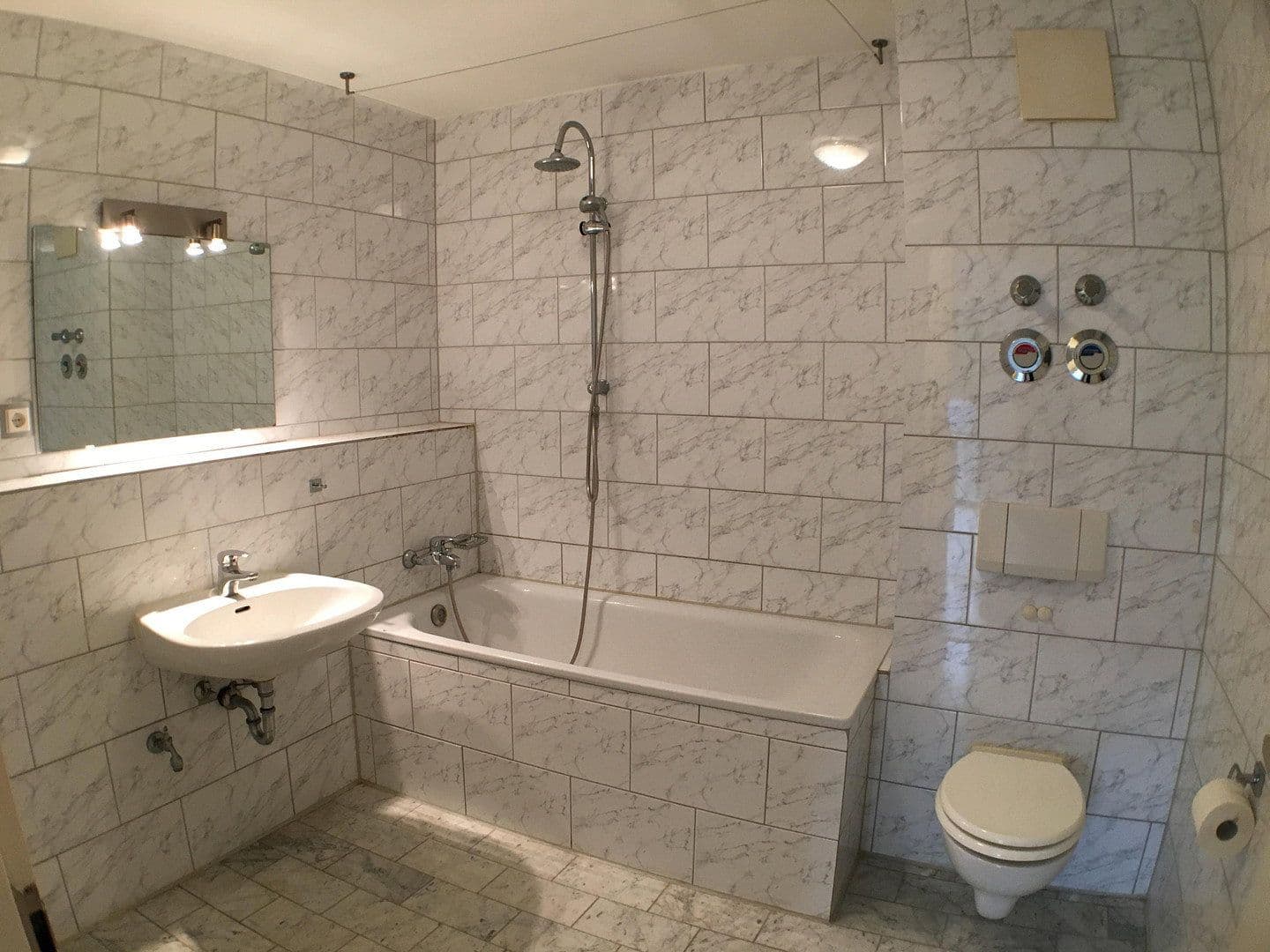 Prenájom bytu 2-izbový 52 m², Lortzingstraße 35, Hilden, Severné Porýnie - Westfálsko Prenájom bytu 2-izbový 52 m², Lortzingstraße 35, Hilden, Severné Porýnie - Westfálsko
