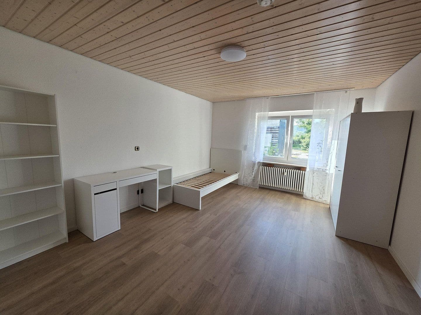 Prenájom bytu 18 m², Tübingen, Bádensko-Wurttembersko Prenájom bytu 18 m², Tübingen, Bádensko-Wurttembersko
