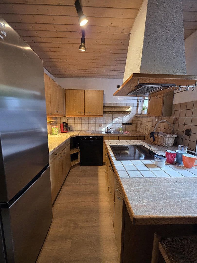 Prenájom bytu 18 m², Tübingen, Bádensko-Wurttembersko Prenájom bytu 18 m², Tübingen, Bádensko-Wurttembersko