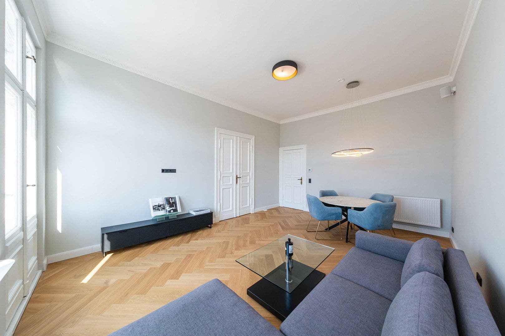 Predaj bytu 3-izbový 96 m², Berlin, Berlín Predaj bytu 3-izbový 96 m², Berlin, Berlín