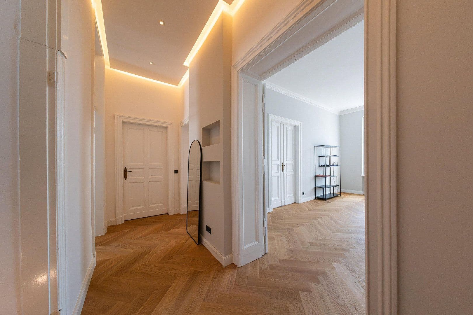 Predaj bytu 3-izbový 96 m², Berlin, Berlín Predaj bytu 3-izbový 96 m², Berlin, Berlín