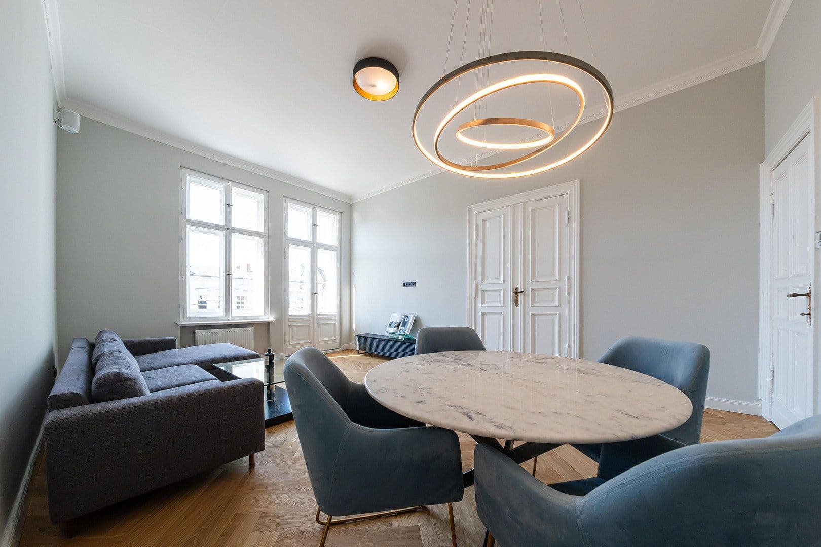Predaj bytu 3-izbový 96 m², Berlin, Berlín Predaj bytu 3-izbový 96 m², Berlin, Berlín