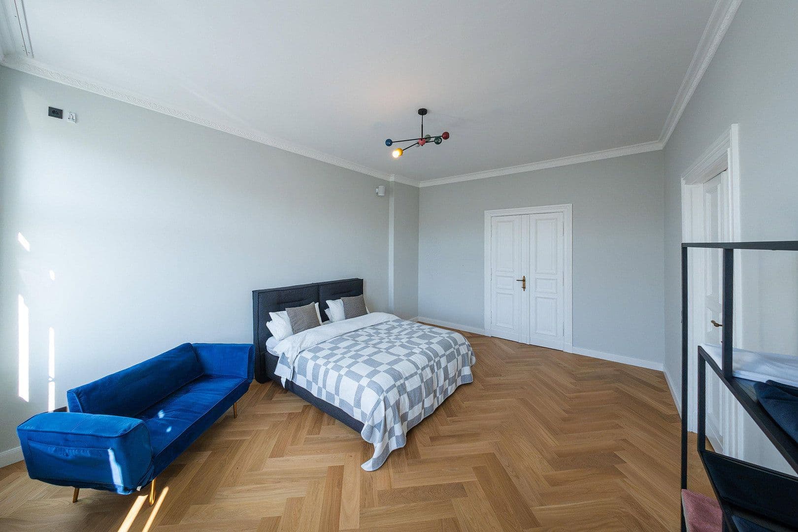 Predaj bytu 3-izbový 96 m², Berlin, Berlín Predaj bytu 3-izbový 96 m², Berlin, Berlín