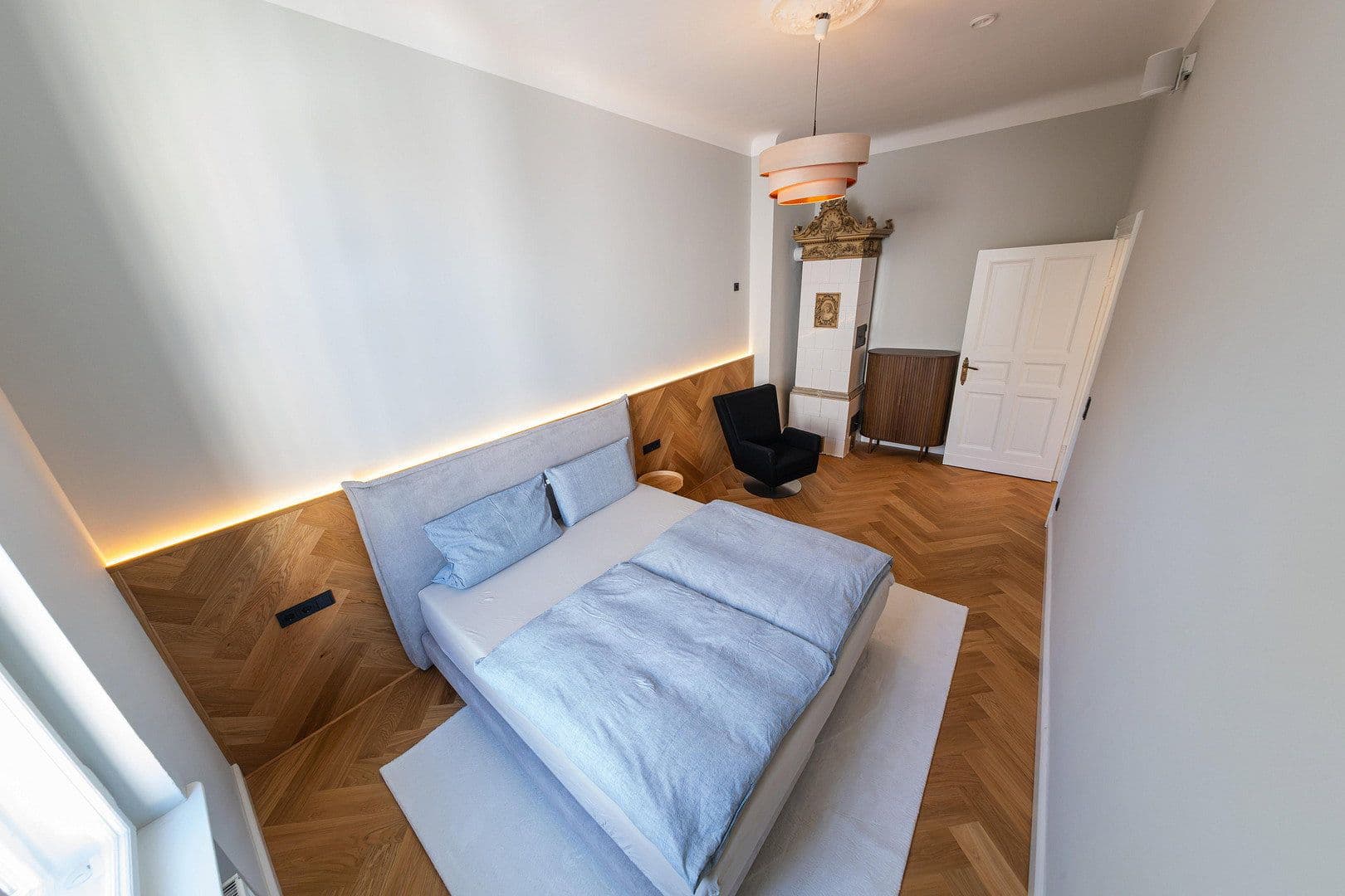 Predaj bytu 3-izbový 96 m², Berlin, Berlín Predaj bytu 3-izbový 96 m², Berlin, Berlín