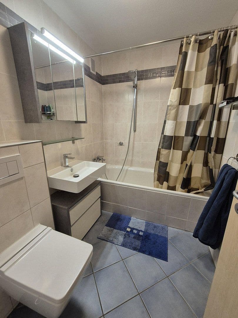 Prenájom bytu 4-izbový 102 m², Am Roth 6, Königstein im Taunus, Hesensko Prenájom bytu 4-izbový 102 m², Am Roth 6, Königstein im Taunus, Hesensko