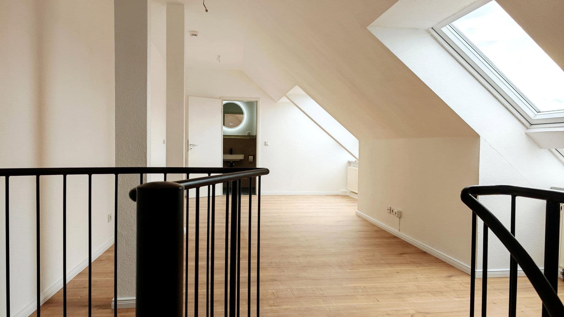 Predaj bytu 3-izbový 98 m², Schönbachstraße 88, Leipzig, Sasko Predaj bytu 3-izbový 98 m², Schönbachstraße 88, Leipzig, Sasko